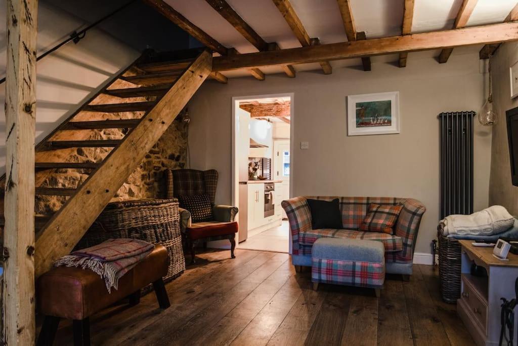 1800 Period Grade 2 Listed Cottage Addingham Extérieur photo